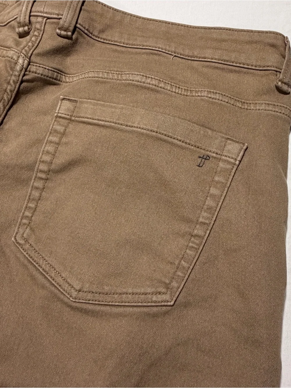 TPJ Straight stretch Jeans in Tan